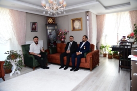 bdaeff1e e25b 4aa0 aea9 b7aca30539a8