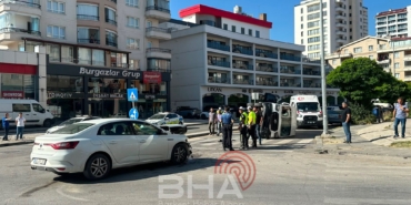 Ankara'da otomobil ile servis aracı çarpıştı: 3 yaralı 5 WhatsApp Image 2026 08 18 at 10.17.15 1